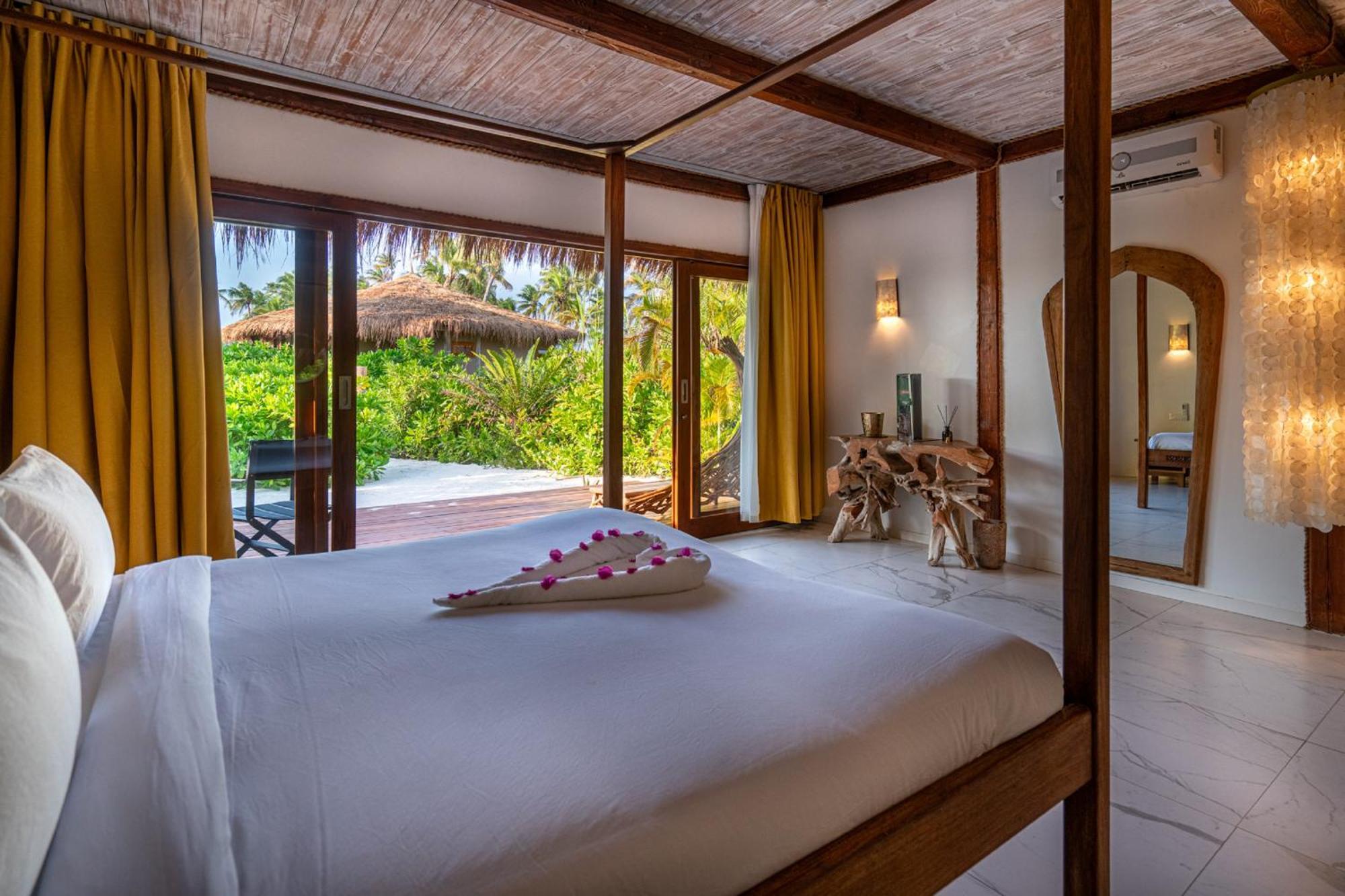 Sensations Eco-Chic Hotel Pwani Mchangani Exterior photo